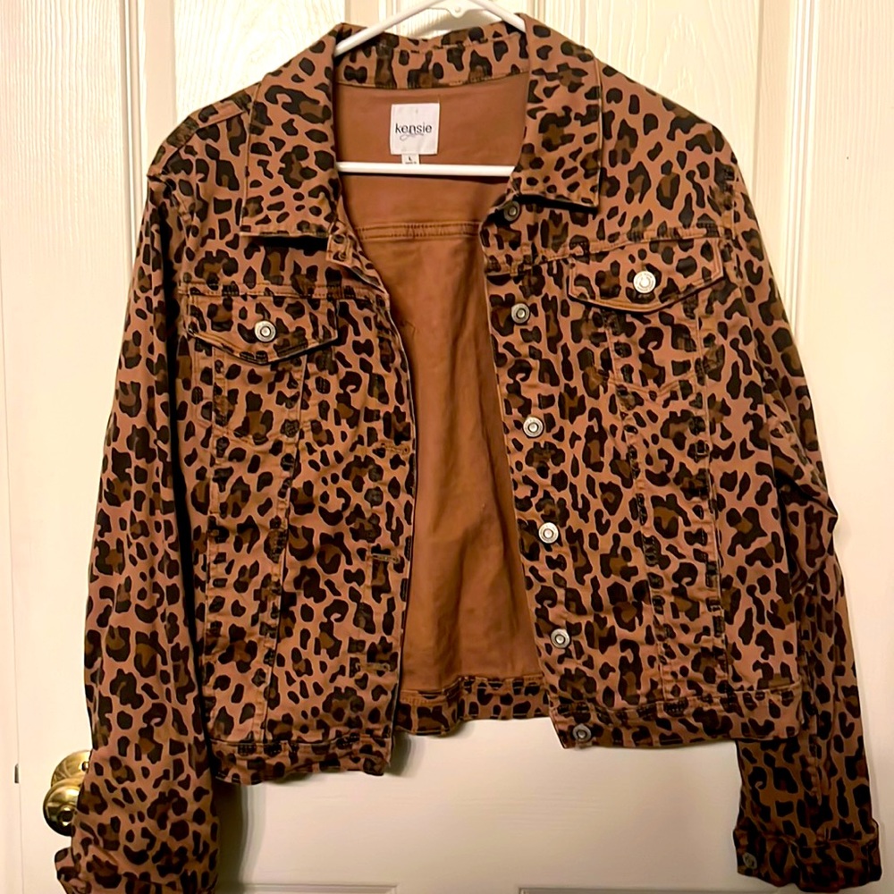 Kenzie leopard jean jacket Large